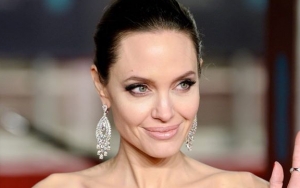 Dandan Ala Bangsawan Inggris, Angelina Jolie Disebut Tiru Gaya Meghan Markle