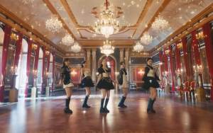 Knetz Akui Kagum dengan Setting Lokasi Mirip Istana di MV Red Velvet  'Feel My Rhythm'
