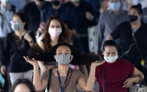 Beda Keterangan Dari Wapres, Menkes Tegaskan Masyarakat Masih Boleh Lepas Masker di Luar Ruangan