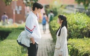 'Lovely Runner' Episode 5-6 Recap: Kim Hye Yoon Tolak Pengakuan Cinta Byeon Woo Seok
