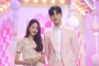Bukti Idol & Aktor Beda, Lee Chae Min Peluk Jang Won Young IVE Kala Perform di 'Music Bank'