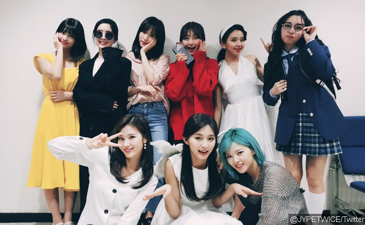 Twice Ungkap Awalnya Ngeri Pada Koreografi 'Siram Bunga' di 'Cheer Up'