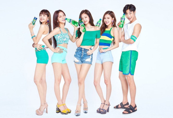 Banjir Visual, Black Pink dan Woo Do Hwan Super Keren di Iklan Minuman
