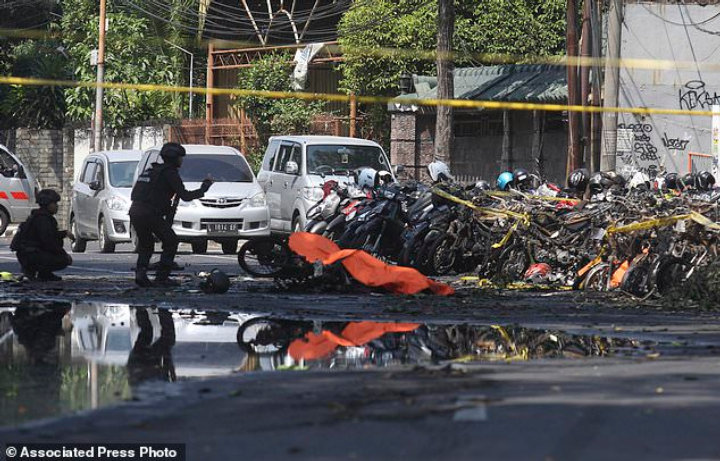 Sasar Tempat Ibadah, Serangan Bom Surabaya Disebut Tiru ISIS 