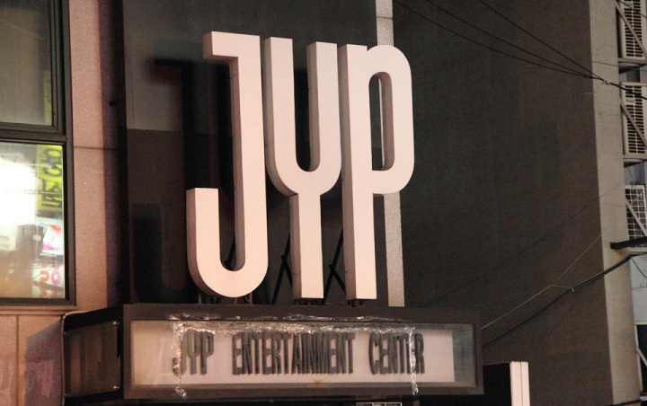 Belum Debut, Fans Tolak Girl Grup Baru JYP Entertainment Karena Ini