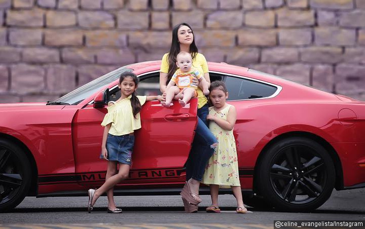 Pemotretan Bareng Anak, Celine Evangelista Dibilang Sombong karena Pamer Mobil dan Rumah Bak Istana