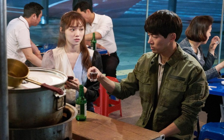 Lee Sung Kyung - Lee Sang Yoon Ciuman, Rating 'About Time' Makin Terpuruk