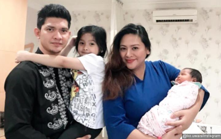 Putri Kedua Audy Item Makin Menggemaskan, Iko Uwais Pamer Aktivitas 'Jemur' Anak