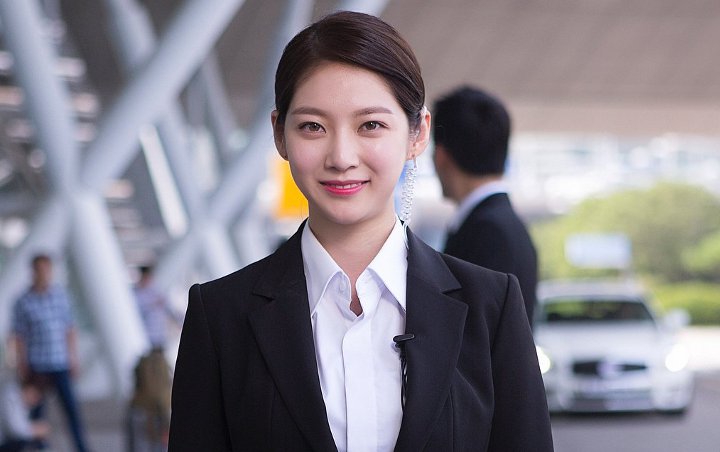 Siap-Siap Terpesona Cantiknya Gong Seung Yeon Pakai Gaun Pengantin di 'Are You Human Too?'
