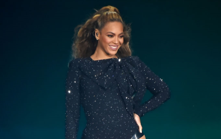 Elus Perut Saat Konser, Beyonce Dikabarkan Hamil Anak Keempat