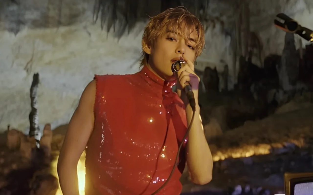 V BTS Obati Kangen Fans dengan Rilis MV Kolaborasi 'Wherever u r'