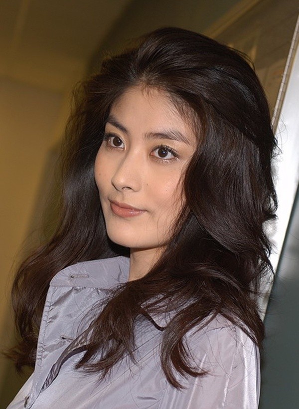 Foto Kelly Chen Artis Cantik dari Hongkong - kelly-chen-13