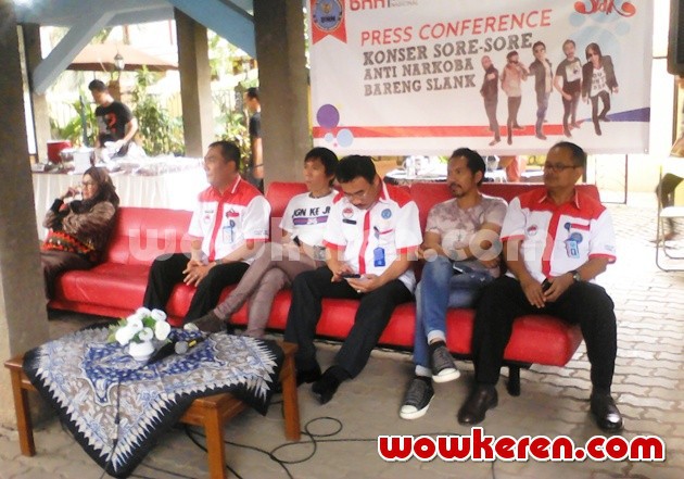 Gambar Foto Slank dan BNN Gelar Press Conference Konser 'Sore-Sore Anti Narkoba Bareng Slank'