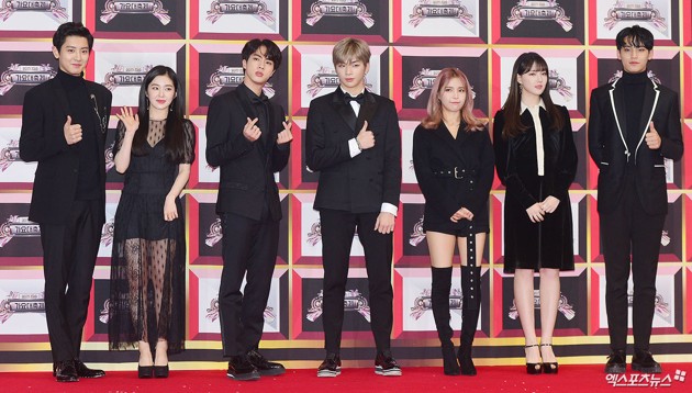 Gambar Foto Formasi paling dinanti, Chanyeol, Irene, Jin, Daniel, Solar, Yerin dan Mingyu siap jadi MC KBS Gayo Daechukje 2017.