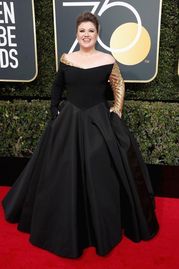 Gambar Foto Kelly Clarkson juga dijadwalkan tampil menghibur di Golden Globe Awards 2018.