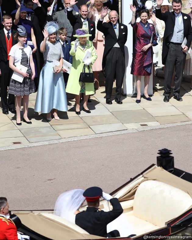 Gambar Foto Ratu Elizabeth juga turut hadir di royal wedding Pangeran Harry dan Meghan Markle