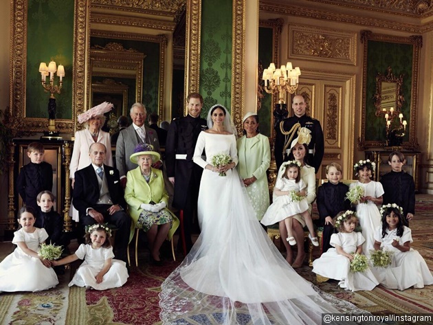 Gambar Foto Foto perdana resmi dari kerajaan setelah upacara pernikahan Pangeran Harry dan Meghan Markle