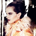 Emma Watson di majalah Vogue UK edisi Juli 2011