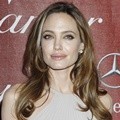 Angelina Jolie Menghadiri Palm Springs International Film Festival Awards ke 23