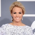 Carrie Underwood di Red Carpet Grammy Awards 2012