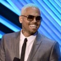 Chris Brown di Panggung MTV VMAs 2012