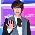 Kyuhyun Super Junior di Red Carpet MBC Entertainment Awards 2012