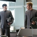Spock Berbicara dengan Kapten Kirk