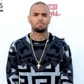 Chris Brown di Blue Carpet Billboard Music Awards 2013
