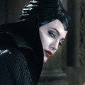 Angelina Jolie Sebagai Maleficent