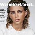 Taylor Swift di Cover Majalah Wonderland Edisi Desember 2014