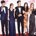 Pasangan 'We Got Married' di Red Carpet MBC Entertainment Awards 2014