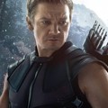 Poster Karakter Hawkeye di Film 'Avengers: Age of Ultron'