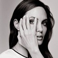 Angelina Jolie di Majalah The Hollywood Reporter