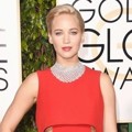 Jennifer Lawrence di Red Carpet Golden Globes Awards 2016