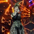Penampilan Dewi Persik di Malam Puncak 'Kilau Raya MNCTV 25'