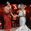 Dewi Persik dan Julia Perez Berbaikan di Panggung Anugerah Dangdut Indonesia 2016