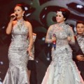 Zaskia Gotik dan Dewi Persik Kolaborasi Nyanyikan Lagu 'Dua Kursi' di Acara HUT Indosiar ke-22