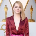 Emma Stone di Red Carpet Oscar 2018