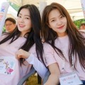 Irene dan Yeri cantik hadir di SMTOWN Workshop Pyeongchang 2018.