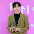 Roy Kim di Red Carpet Melon Music Awards 2018