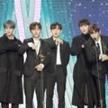 Wanna One berhasil meraih Best Boy Group di Golden Disc Awards 2019 divisi digital.