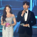 Nancy Momoland dan Kim Jong Kook Jadi MC Gaon Chart Music Awards 2019
