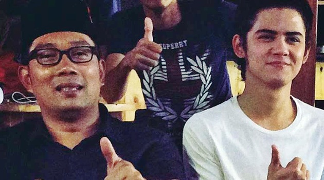 Aliando dan Ridwan Kamil Adu Ganteng, Pilih Mana? - 00096942