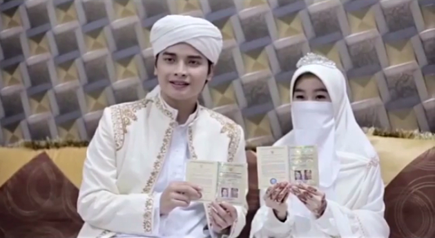 Ini Profesi Istri Putra Ustad Arifin Ilham Sebelum dan Sesudah Jadi