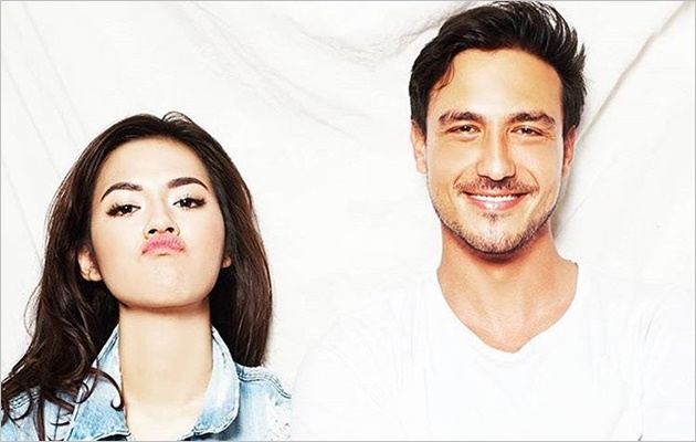 Beredar Video Ayah Raisa Terima Lamaran Hamish, Netter Makin Patah Hati