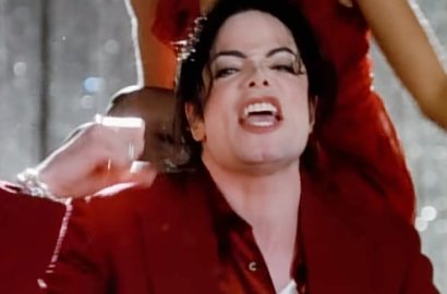 Michael Jackson Nge-dance Keren di MV 'Blood on the Dance Floor' Versi Baru