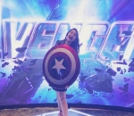 Tissa Biani Pose Ceria Ala Captain America, Lengkap dengan Perisainya Dong