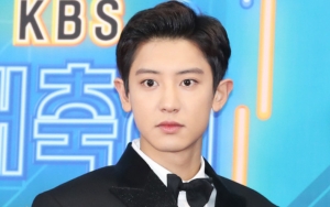 Berita dan Gosip tentang Chanyeol. Tulisan Artikel mulai 