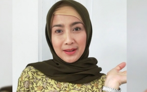 Desy Ratnasari: Berita, Foto, Video, Lirik Lagu, Profil & Bio | Halaman