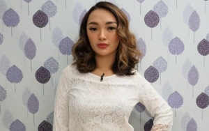 Zaskia: Berita, Foto, Video, Lirik Lagu, Profil & Bio 